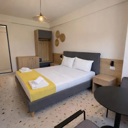 Dolanit Village 4* גולם